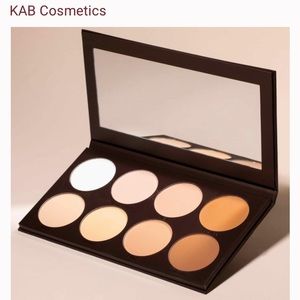 Kab Cosmetics Matte Highly Pigmented Contour Palette Volume 1, Brand New